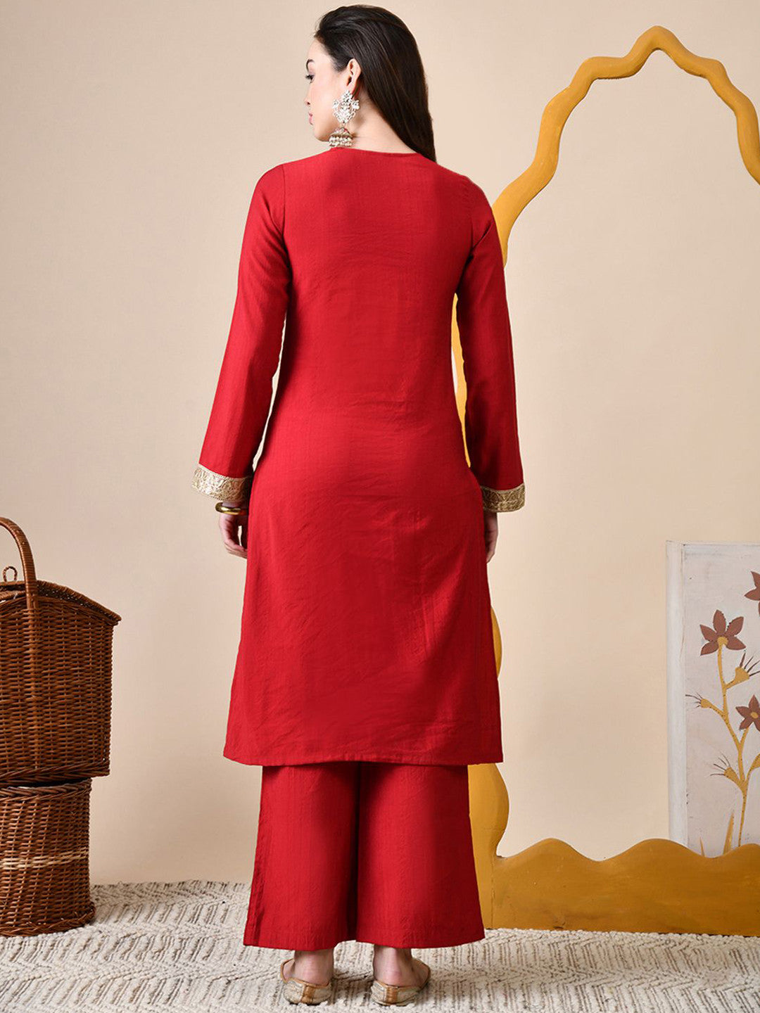 Floral Yoke Design Round Neck Sequinned Straight Kurta With Trouser