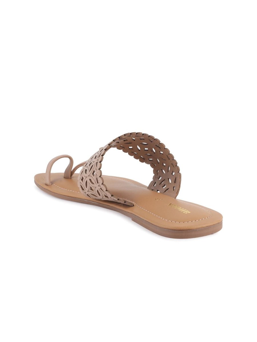 Dhiyona AK Laser Cut One Toe Flats