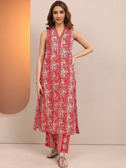 Women Ethnic Motifs Printed Regular Thread Work Kurta with Trousers