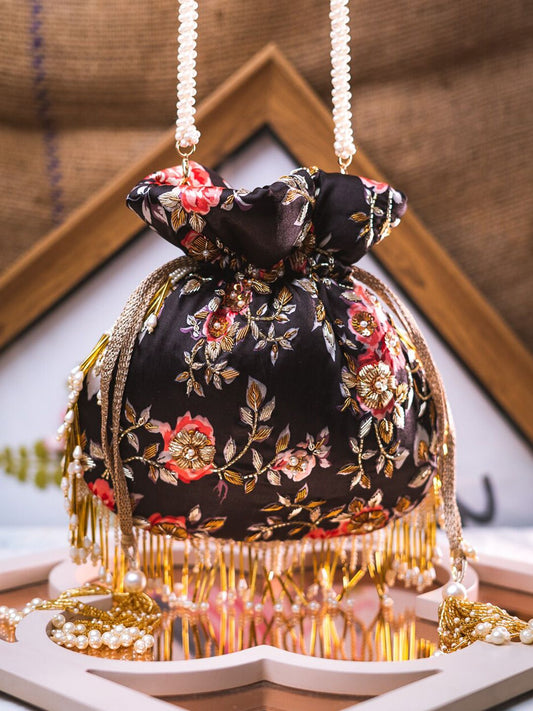 Dhiyona NR Embellished Potli