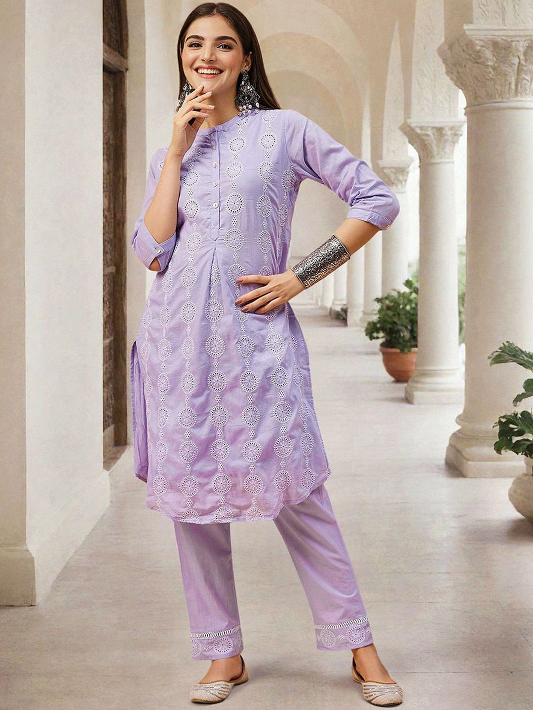 Dhiyona IS Women's Floral Embroidered Thread Work Pure Cotton Straight Kurta with Trousers