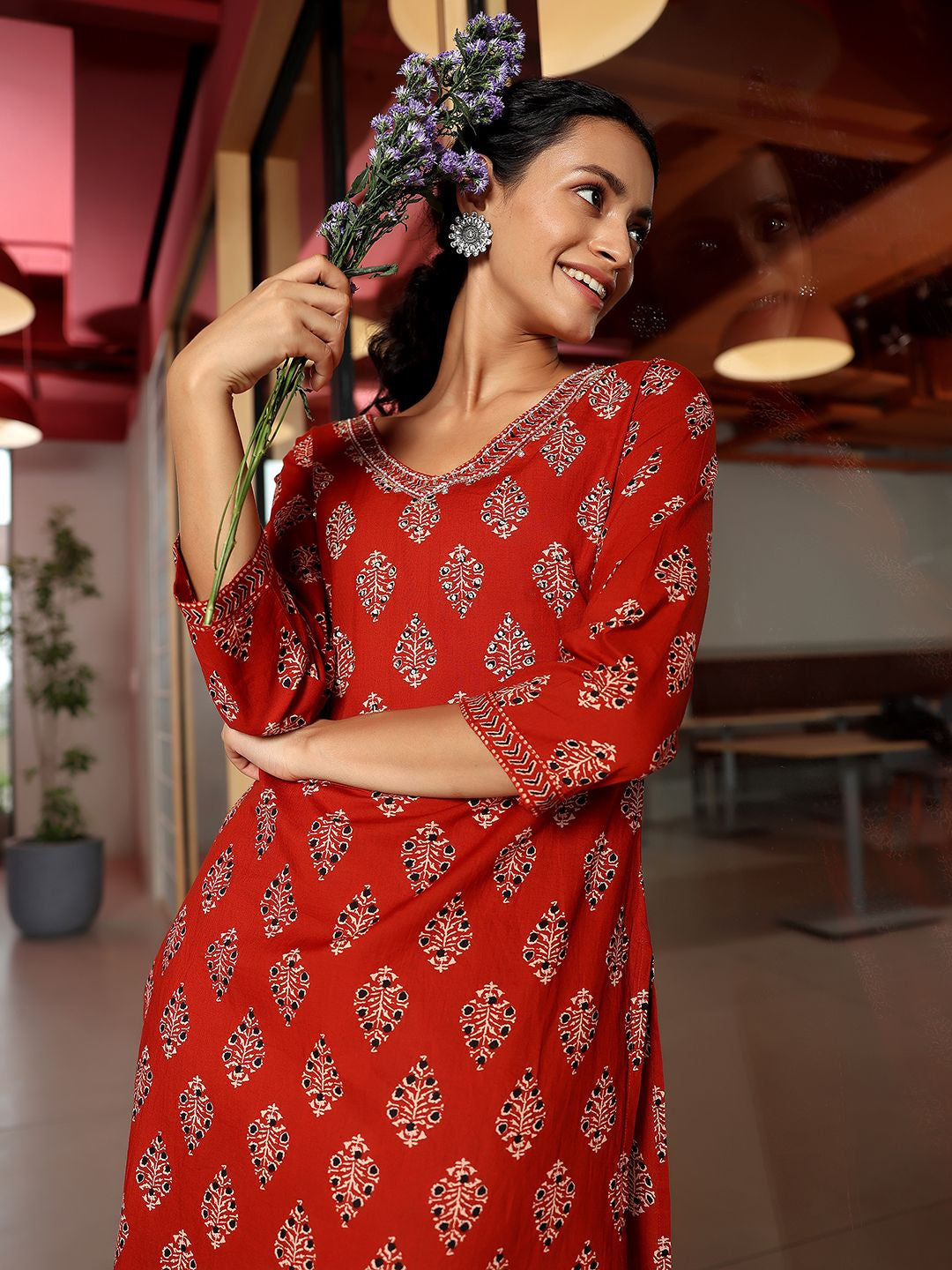 Women Ethnic Motifs Printed Regular Beads and Stones Pure Cotton Kurta with Palazzos