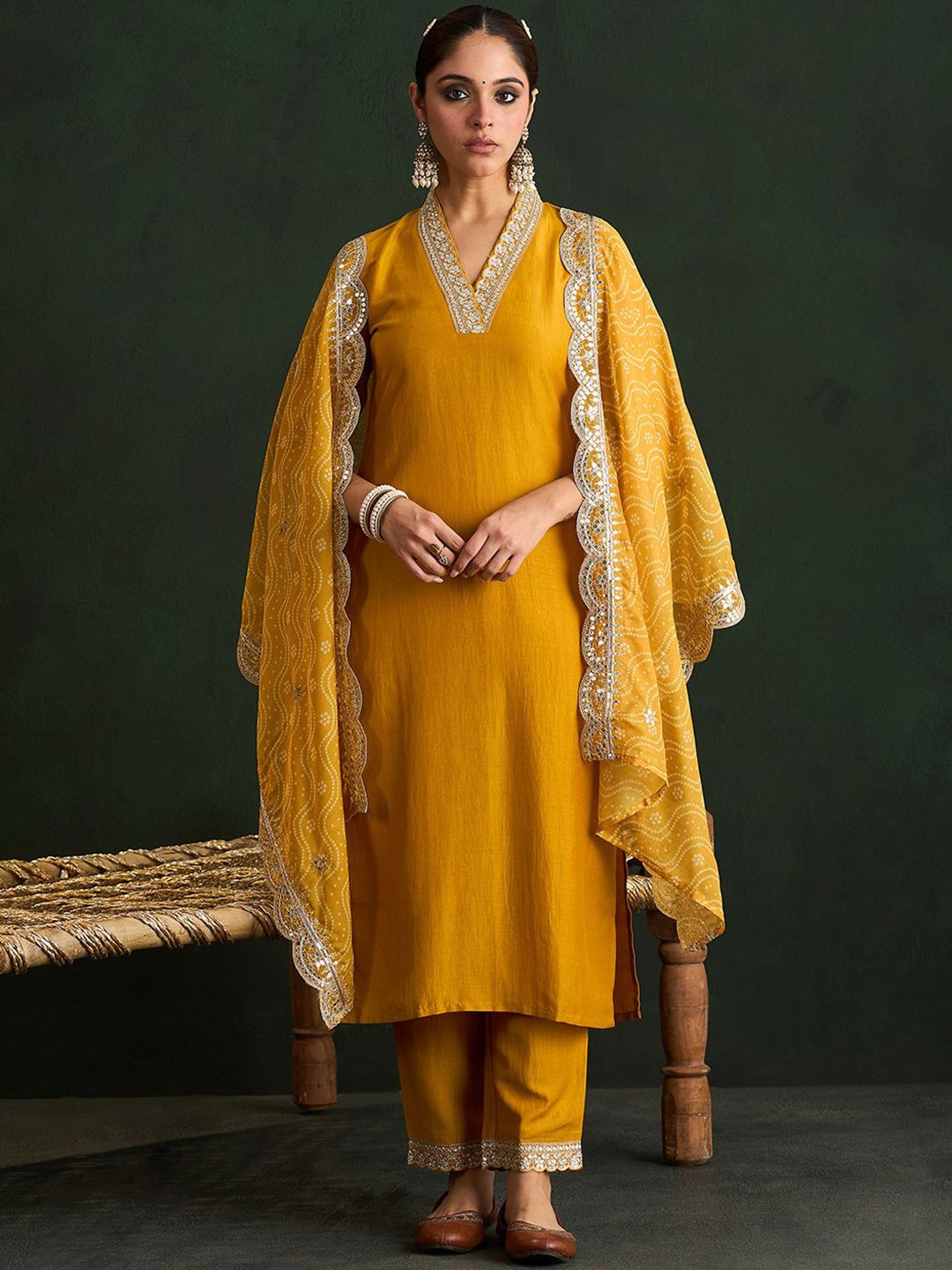 Dhiyona IE Women Ethnic Motifs Embroidered Regular Kurta with Trousers & With Dupatta