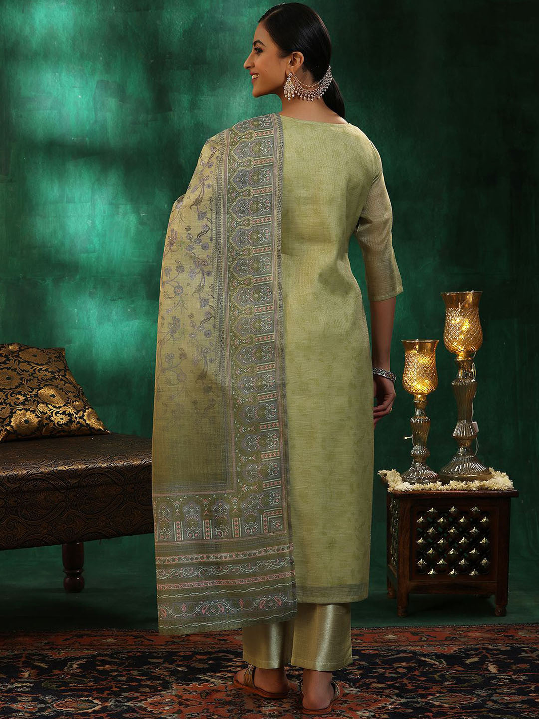Women Floral Yoke Design Regular Beads and Stones Kurta with Trousers & With Dupatta