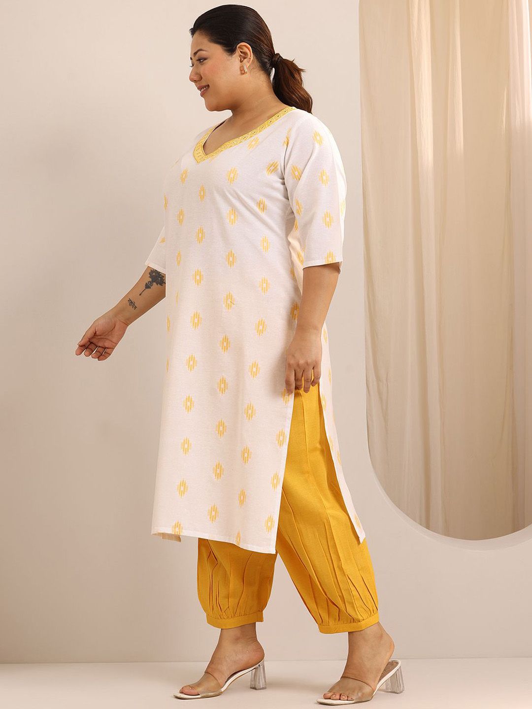Dhiyona Women's Plus Size Ethnic Motifs Regular Kurta with Salwar & With Dupatta