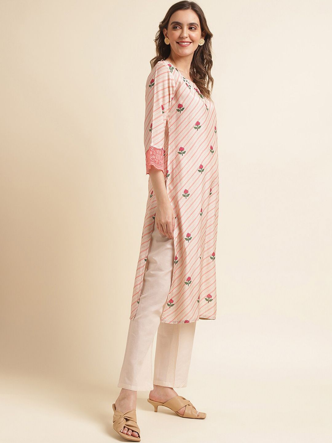 Dhiyona IS Women's Peach-Coloured Floral Printed Pure Cotton Straight Kurta & Trousers With Dupatta