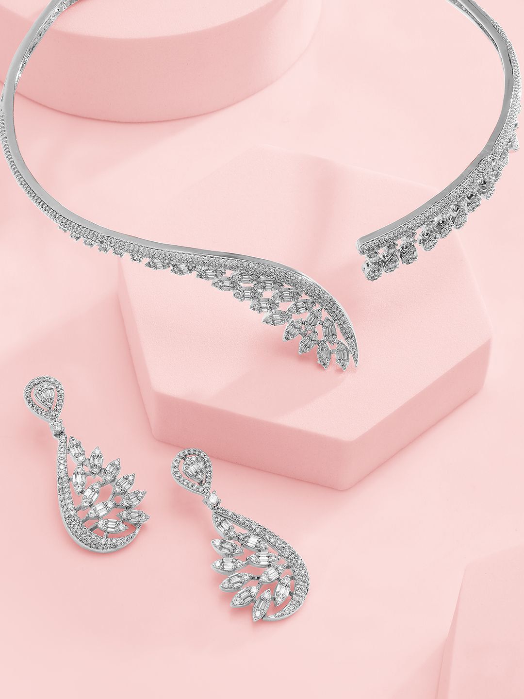 Dhiyona RJ Women's Silver-Plated AAA Cubic Zirconia Studded Leaf-Inspired Statement Choker NecklaceSet