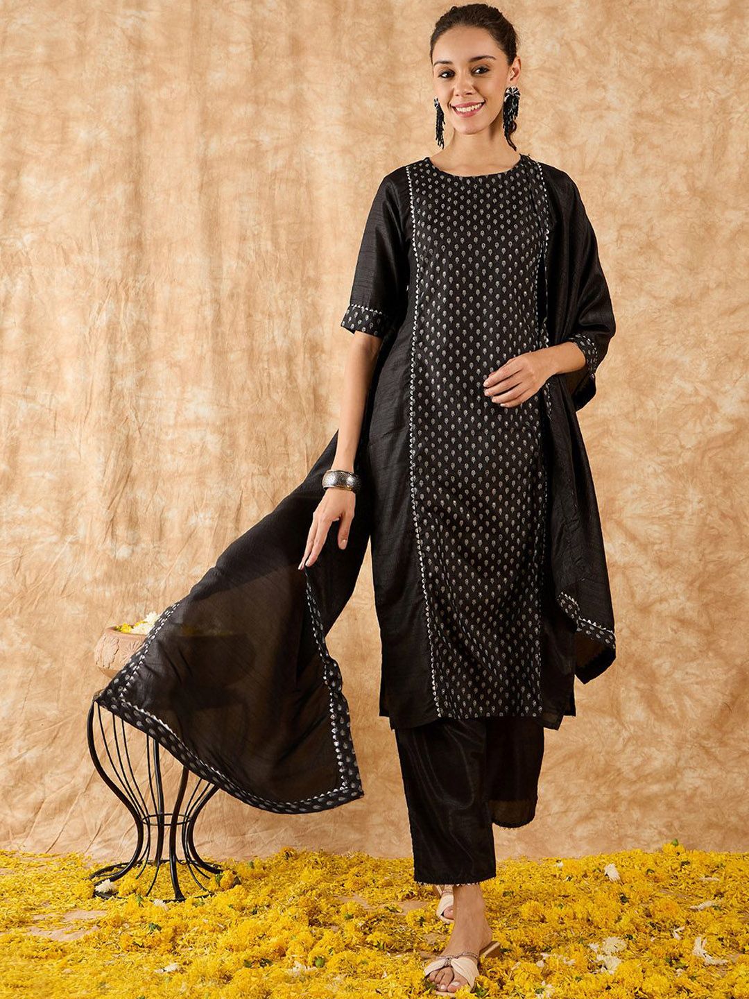Dhiyona IE Floral Printed Straight Gotta Patti Kurta with Trousers & Dupatta