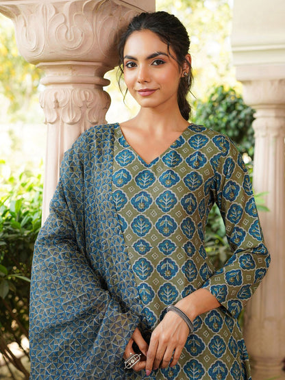 Dhiyona KL Women Floral Printed Kurta with Palazzo & Dupatta