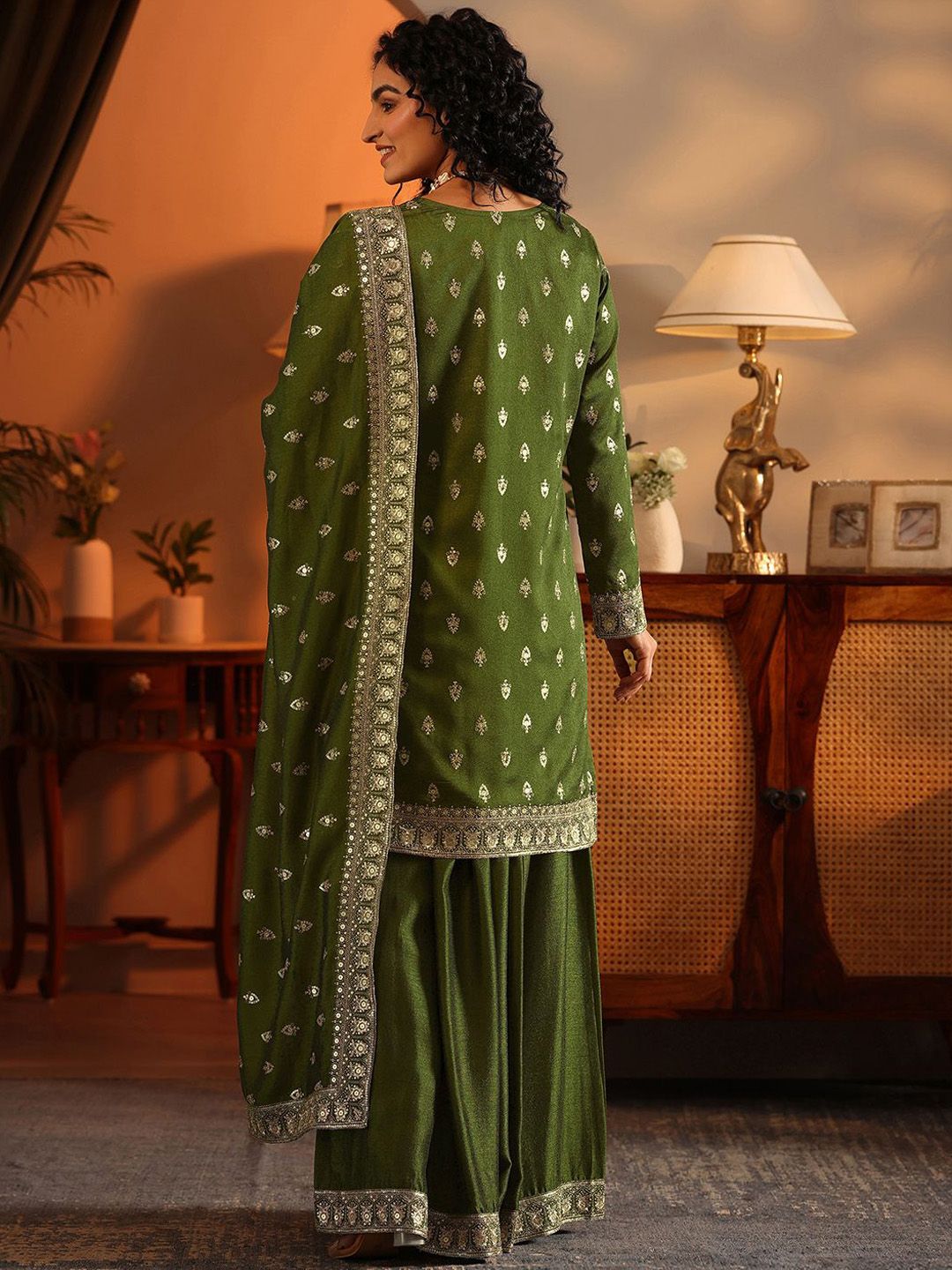 Dhiyona LL Women Ethnic Motifs Printed Kurta with Sharara & Dupatta