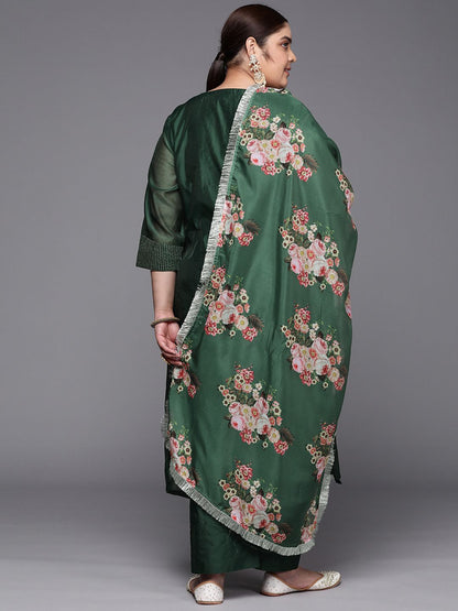 Green Plus Size Floral Embroidered Chanderi Silk Kurta With Trousers & Dupatta