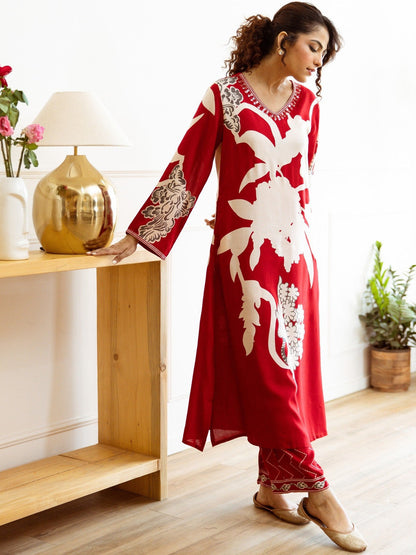 Women Floral Printed Regular Sequinned Kurta with Trousers