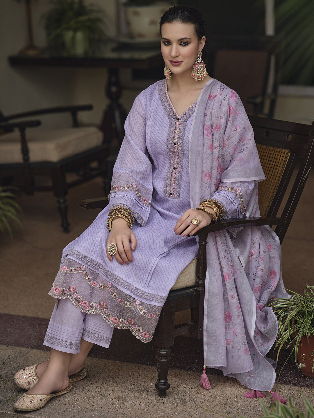 Lavender & Pink Floral Embroidered Thread Work Linen Kurta Set