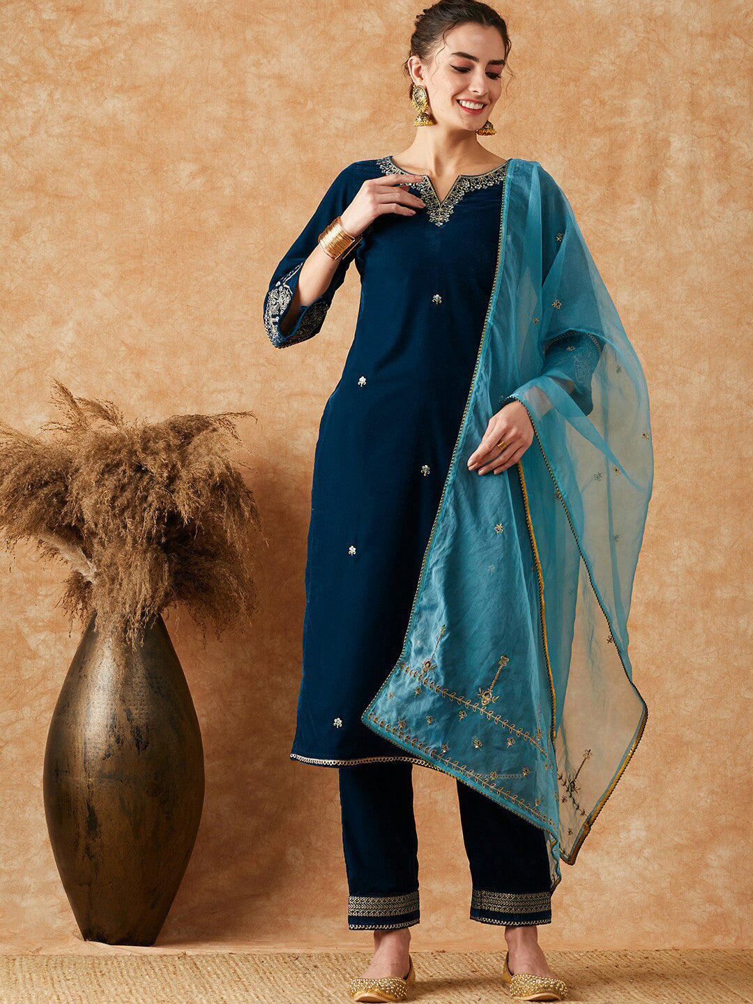 Embroidered Sequinned Velvet Kurta With Trousers & Dupatta