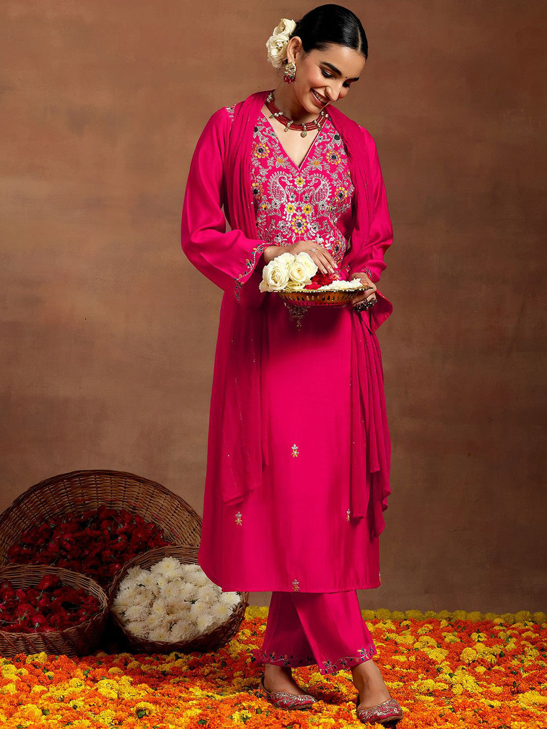 Ethnic Motifs Embroidered Sequinned V-Neck Straight Kurta With Trouser & Dupatta