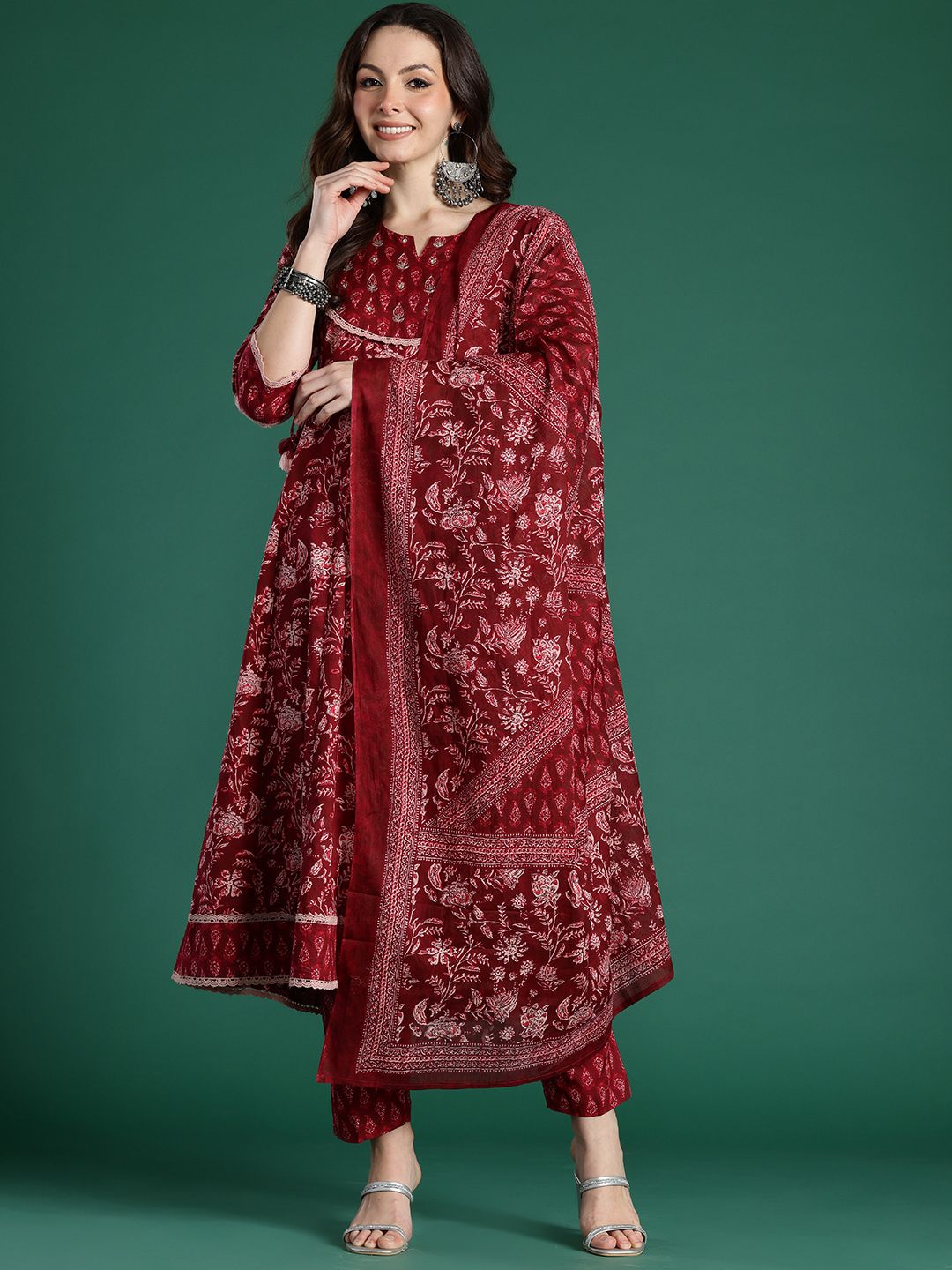 Dhiyona IE Women Floral Printed Pure Cotton Kurta With Trousers & Dupatta