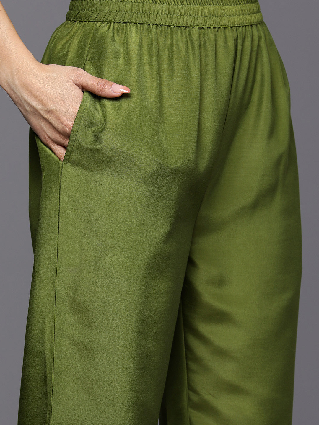 Ethnic Motifs Kurta With Trousers & Dupatta