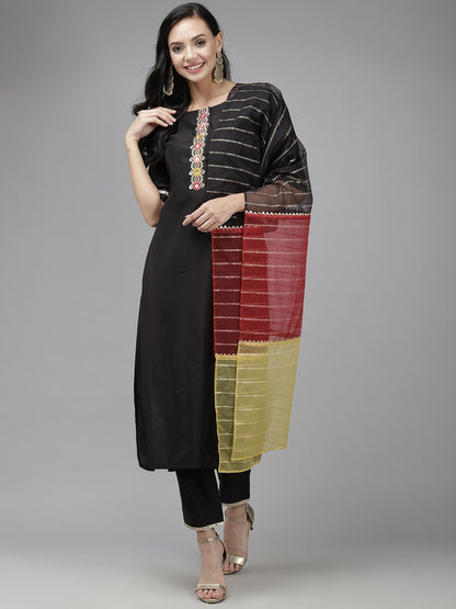 Women Black Regular Thread Work Liva Kurta with Trousers & Dupatta