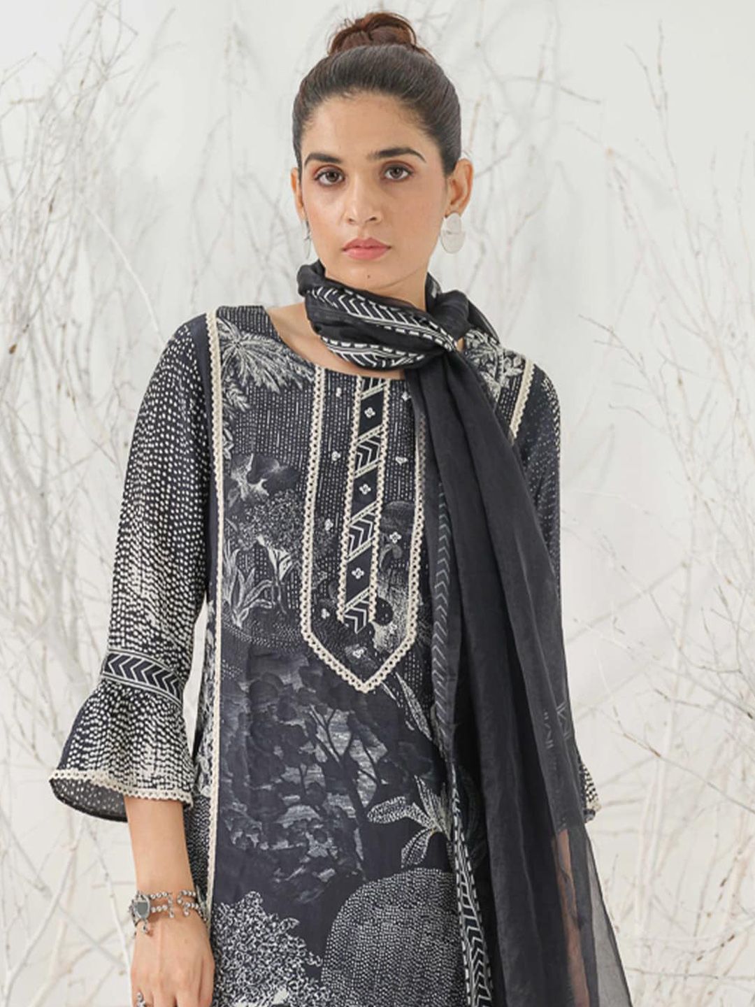 Dhiyona IS Women's Floral Printed Round Neck Bell Sleeves Straight Kurta with Trousers & Dupatta