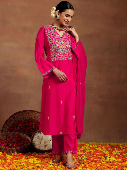 Ethnic Motifs Embroidered Sequinned V-Neck Straight Kurta With Trouser & Dupatta