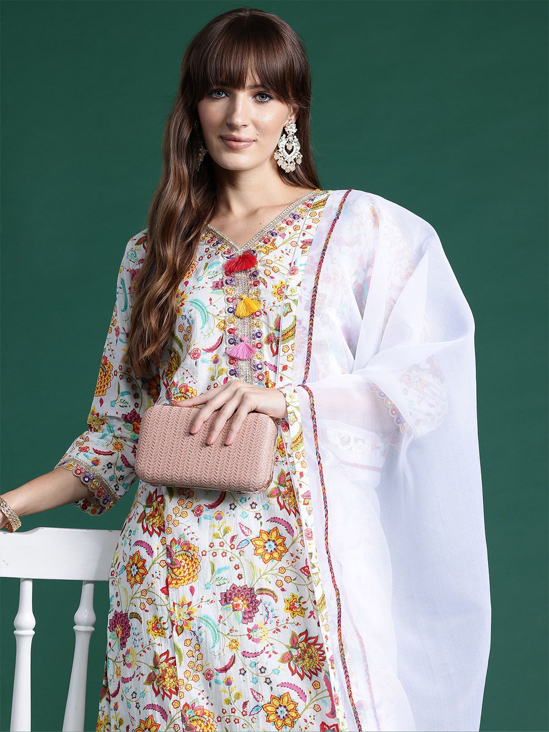 Dhiyona IE Women Floral Printed Thread Work Pure Cotton Kurta with Trousers & With Dupatta