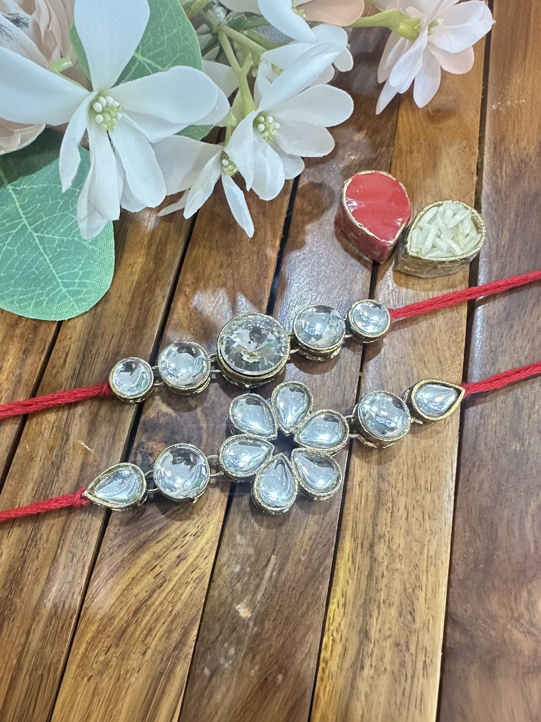 Dhiyona Rakhi