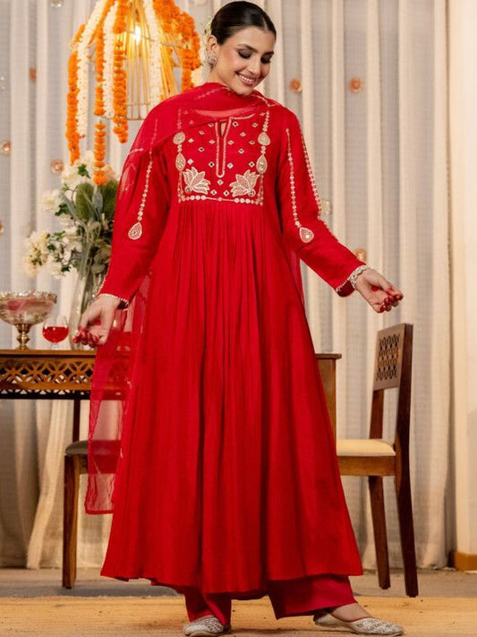 Dhiyona KL Women Ethnic Motifs Embroidered Empire Thread Work Chanderi Silk Kurta with Palazzos & With Dupatta