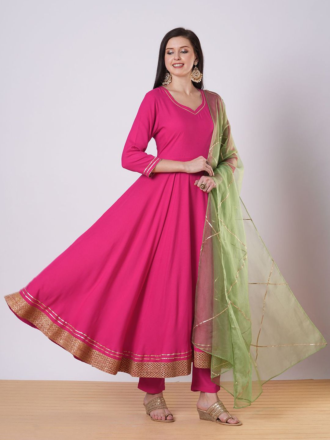 Dhiyona KL Gotta Patti Sweetheart Neck Anarkali Kurta With Trousers And Dupatta
