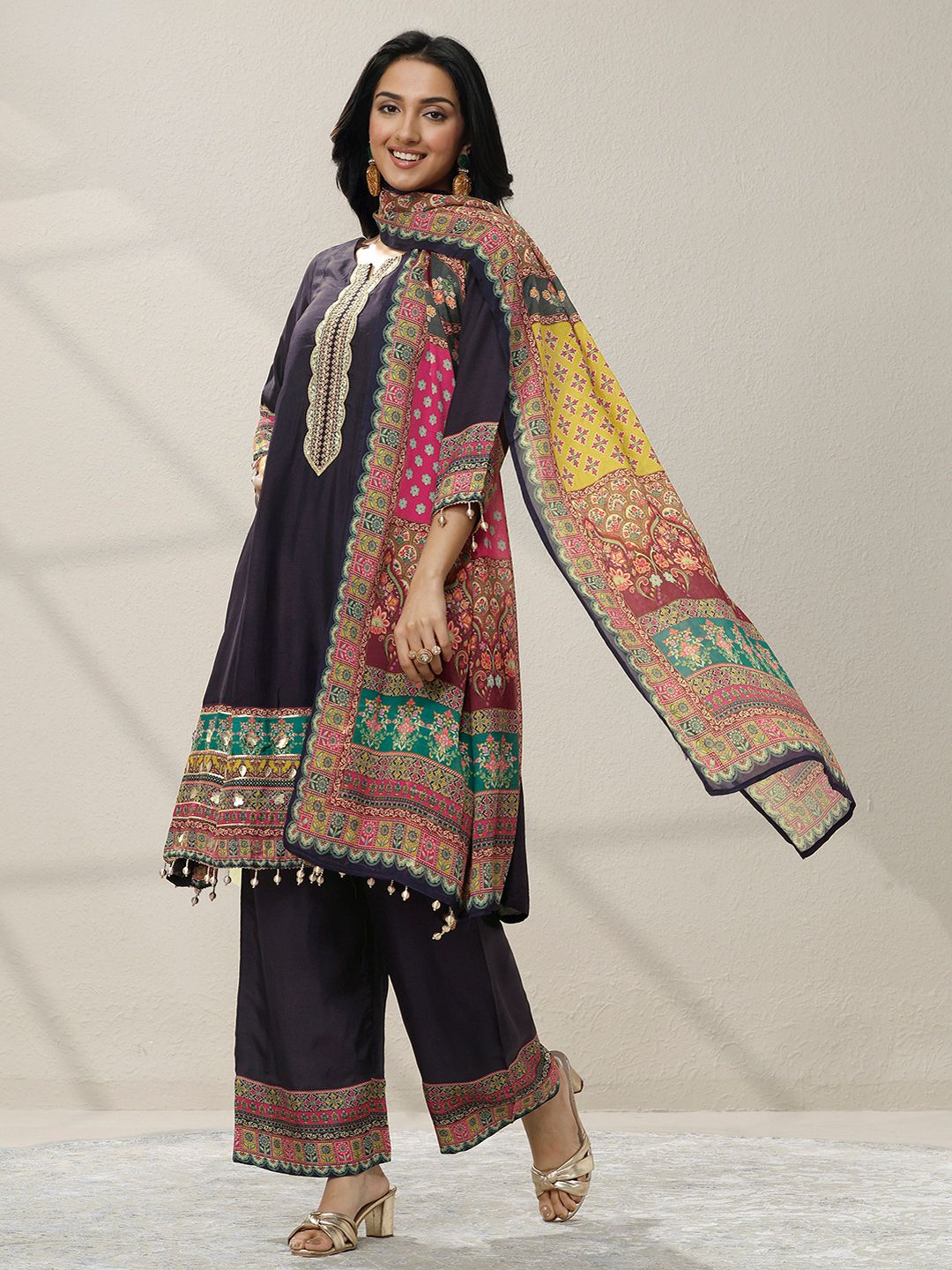 Dhiyona LL Women Ethnic Motifs Regular Sequinned Kurta with Palazzos & With Dupatta