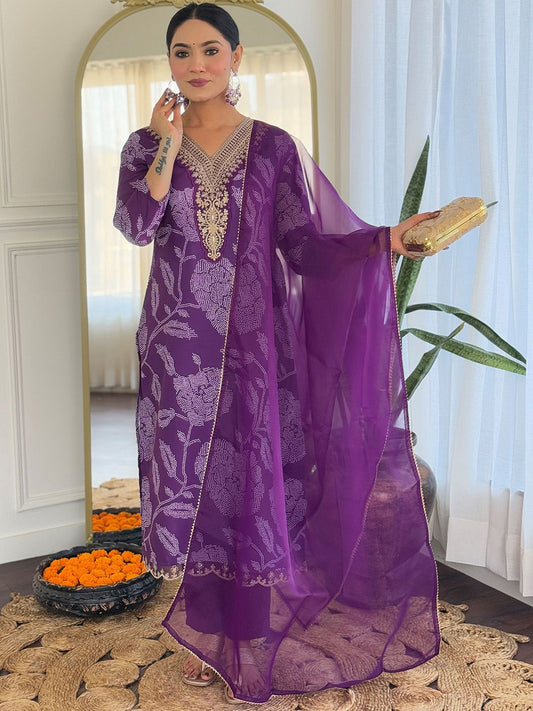 Dhiyona KL Women Floral Embroidered Regular Kurta with Trousers & With Dupatta