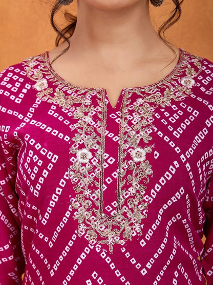 Women Bandhani Dyed Regular Thread Work Kurta with Trousers & With Dupatta