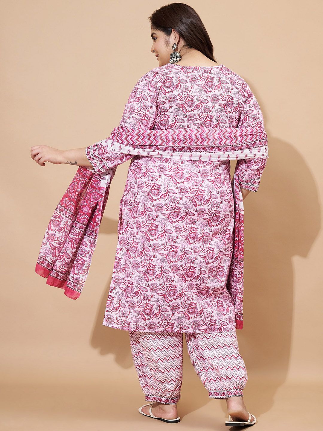 Dhiyona KL Floral Printed Regular Pure Cotton Straight Kurta With Trousers & Dupatta