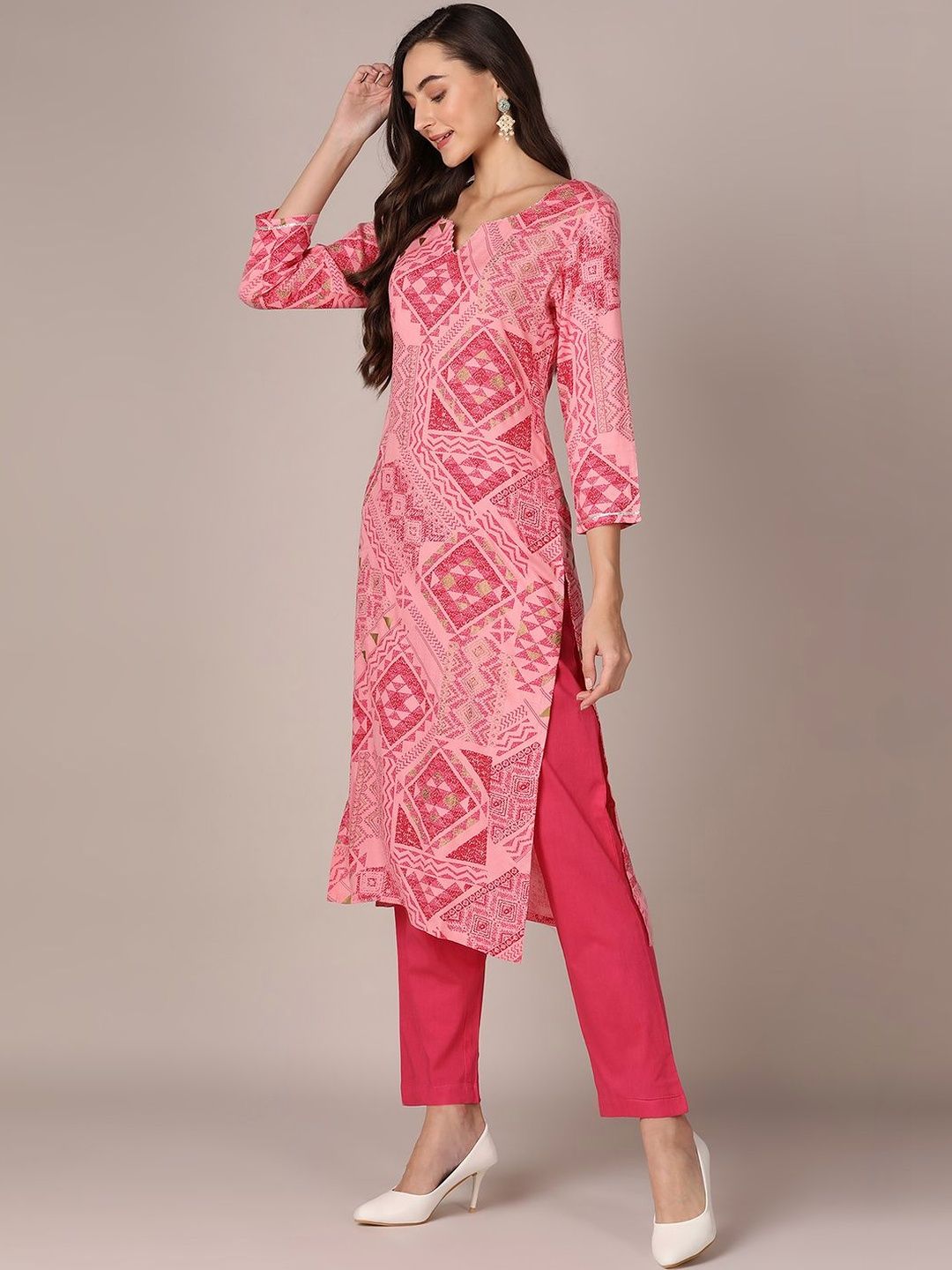 Dhiyona KL Women Printed Regular Kurta with Trousers & With Dupatta