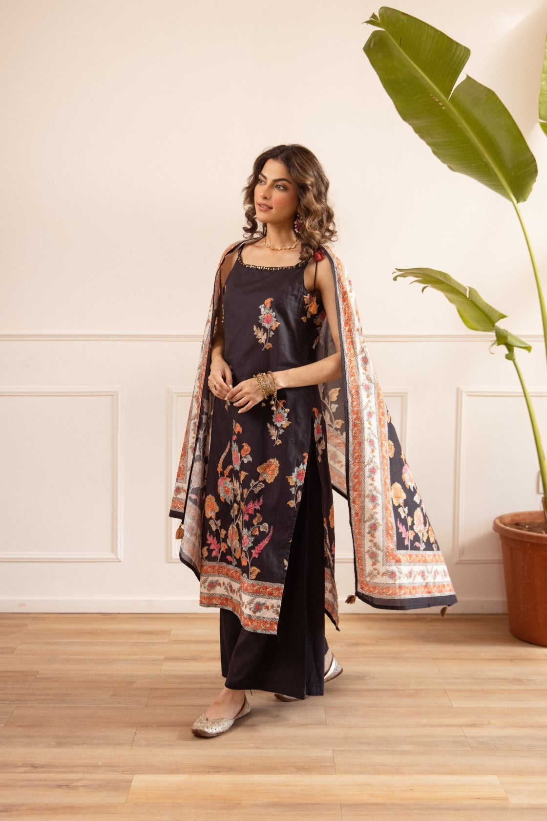 Karen obsidian cotton suit set