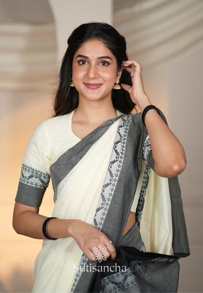 Dhiyona SS The Weaver's Touch: Pure Bengal Cotton Saree with Timeless Appeal