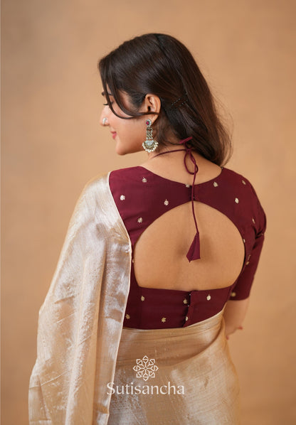Dhiyona SS Ivory Gold Horizon – Flowing with Regal Charm