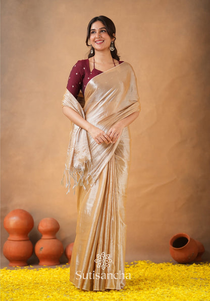 Dhiyona SS Ivory Gold Horizon – Flowing with Regal Charm