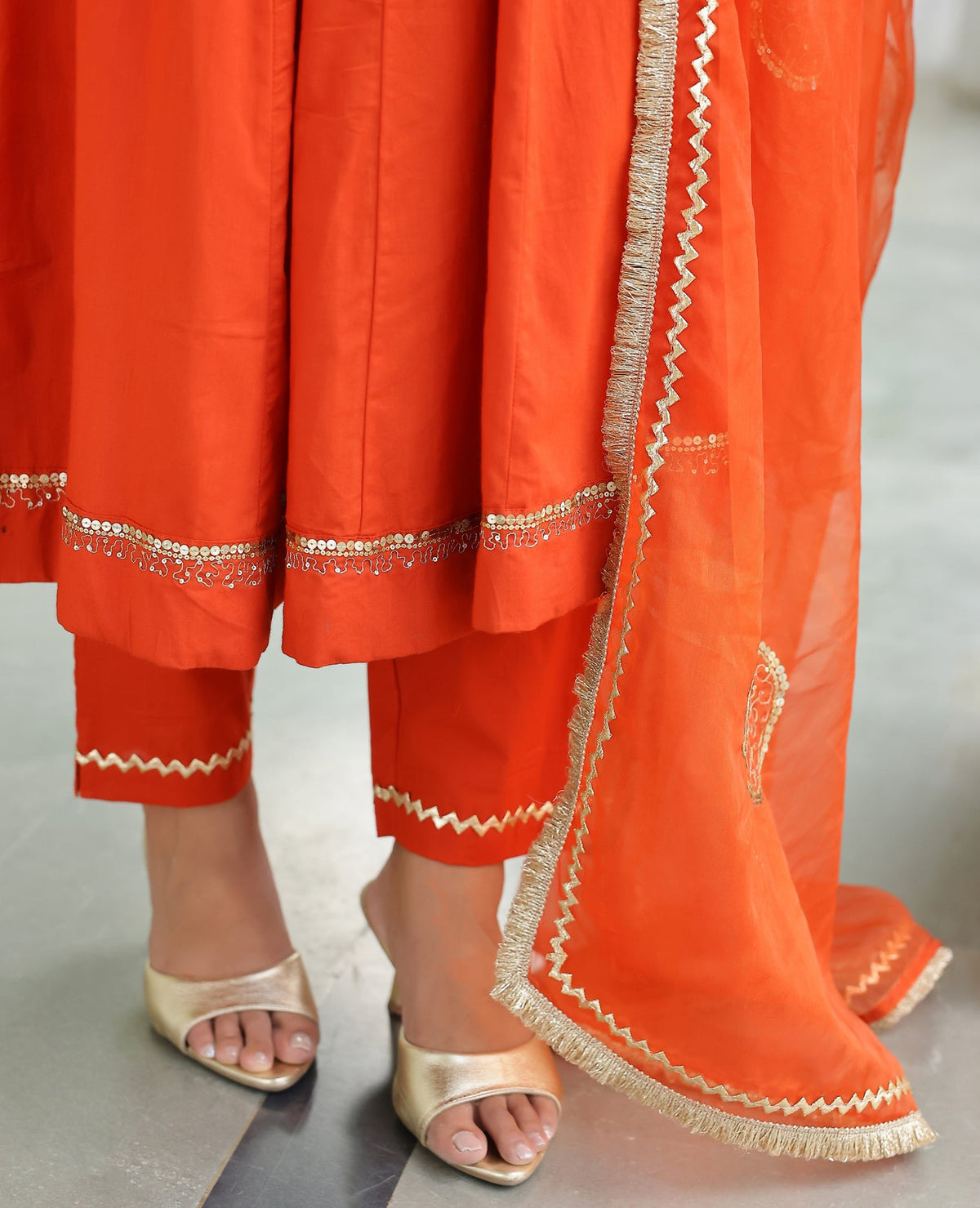 Sakhi Rust Orange Cotton Suit Set