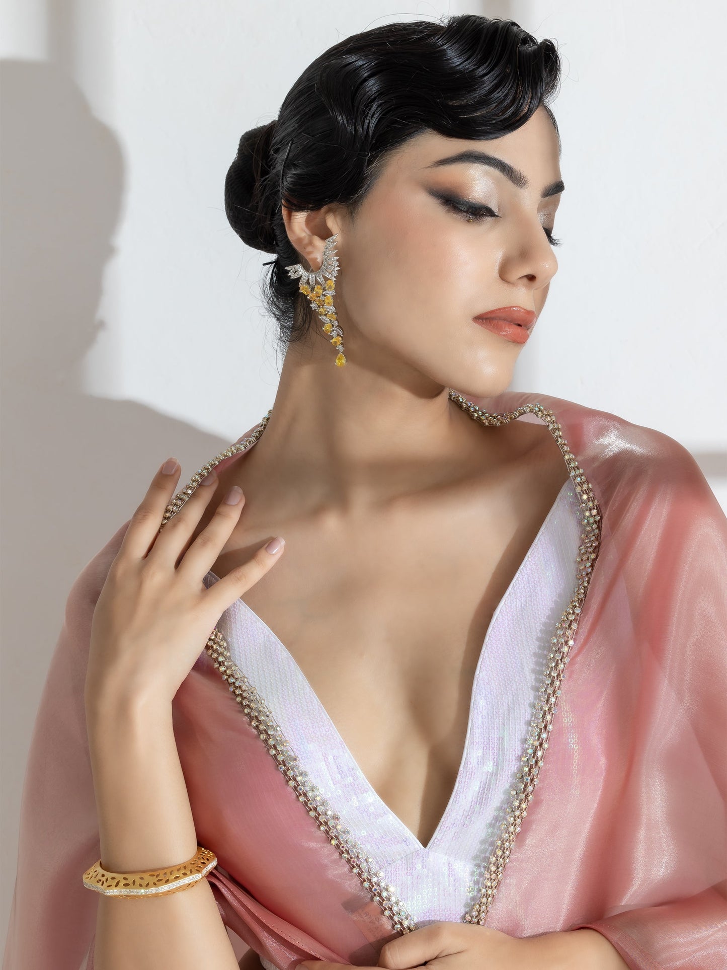 Dhiyona ST Mettalic Bloom Organza Satin Saree  with Diamond Studs and Self Blouse Fabric