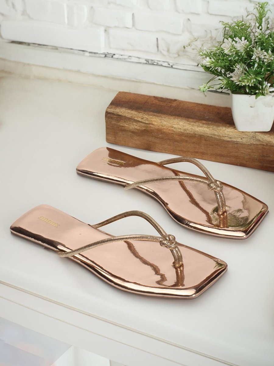 Dhiyona AK Textured Open Toe Flats