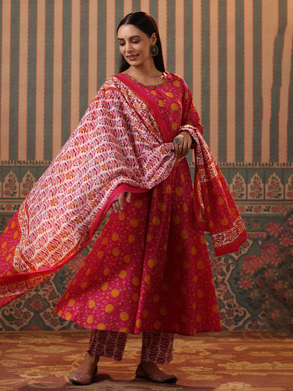 Dhiyona RR Women's Fuchsia Floral Printed Pure Cotton Kurta with Trousers & With Dupatta