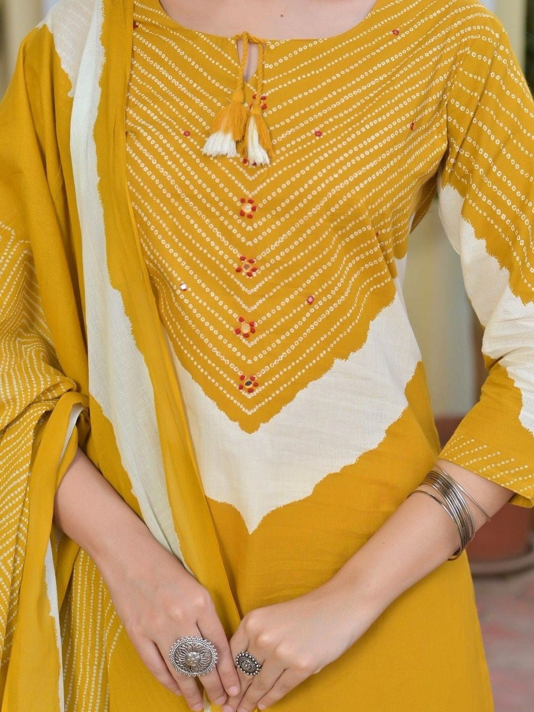 Women Leheriya Dyed Regular Pure Cotton Kurta with Palazzos & With Dupatta