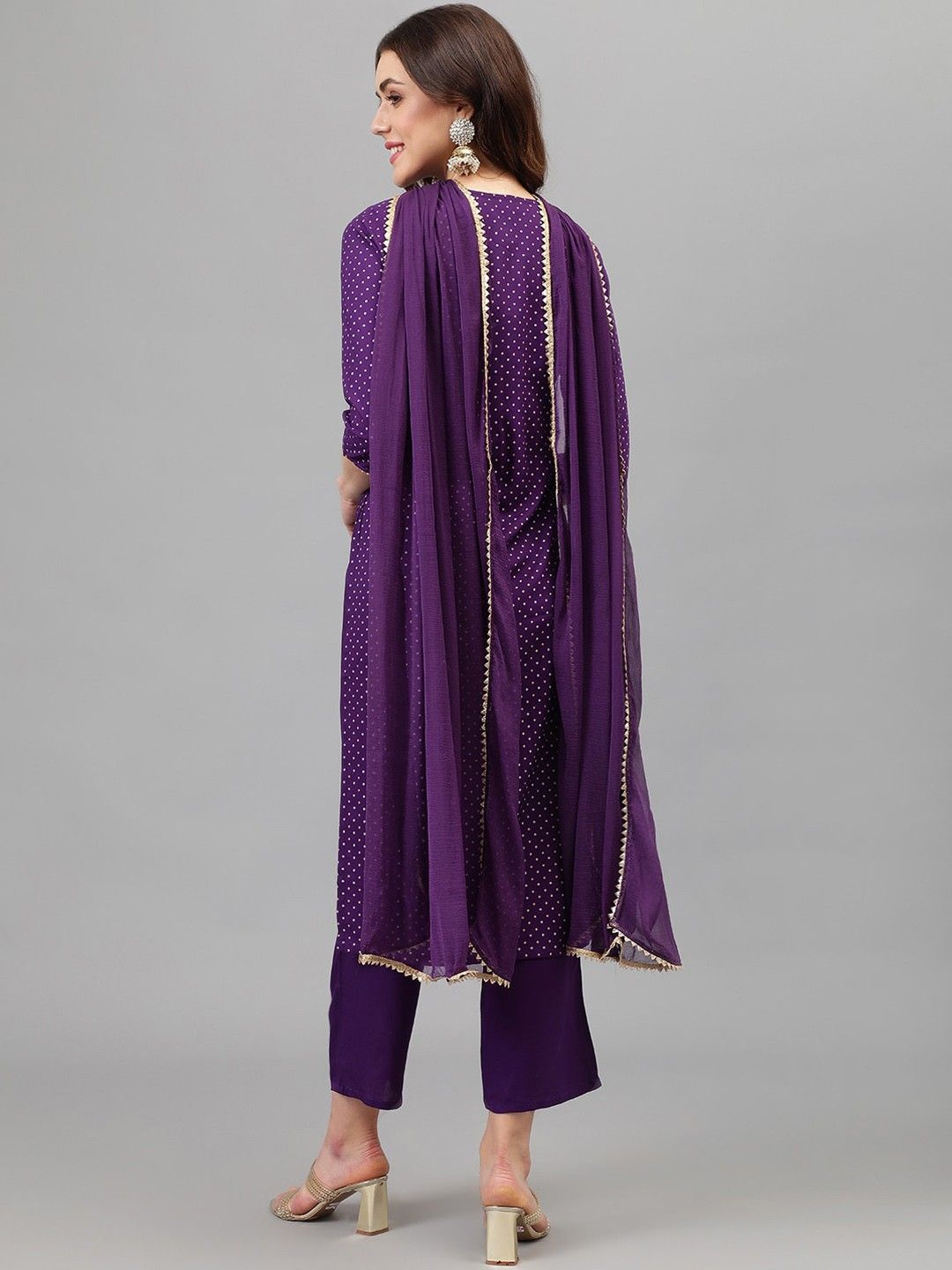 Dhiyona KL Women Embroidered Regular Thread Work Kurta with Trousers & With Dupatta