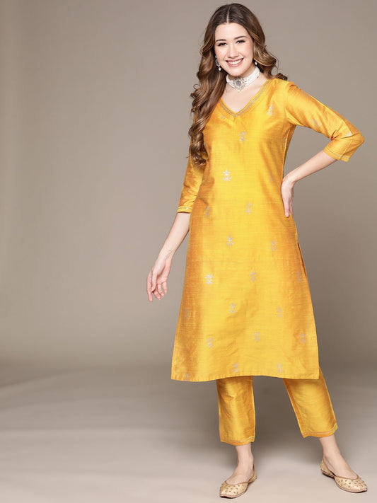 Dhiyona IS Women's Women Yellow Ethnic Motifs Printed Sequinned Kurta with Trousers