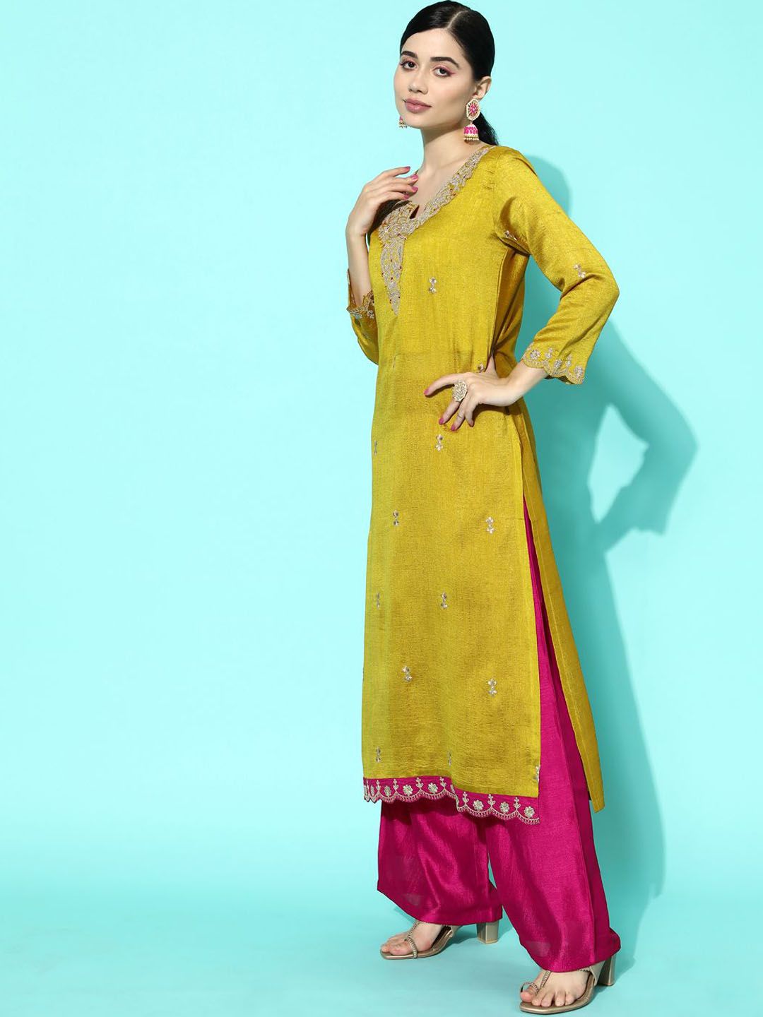 Dhiyona SN Embroidered Kurta Sets