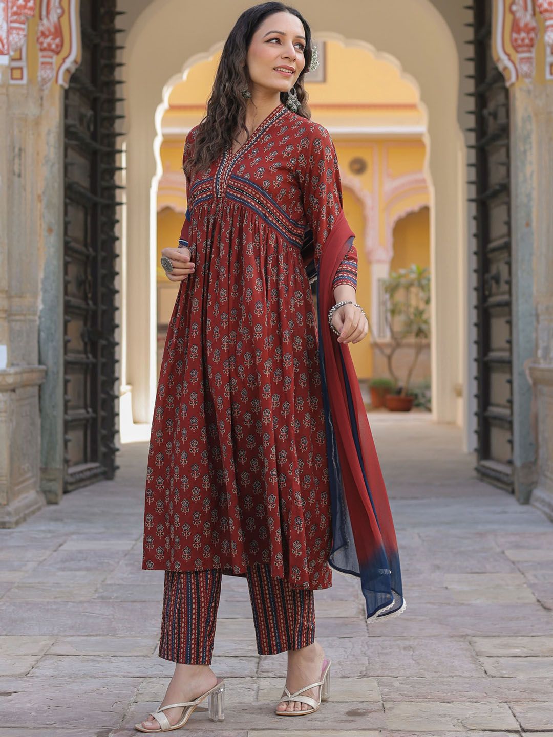 Dhiyona RR Women's Printed Empire Sequinned Pure Cotton Kurta with Trousers & Dupatta