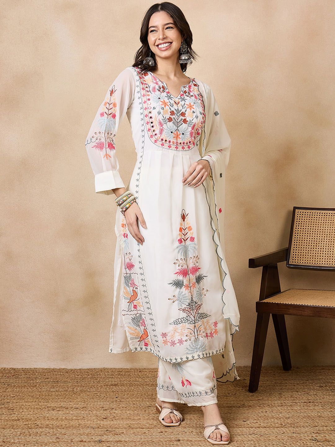 Dhiyona KL Floral Embroidered Georgette Kurta with Palazzos & With Dupatta