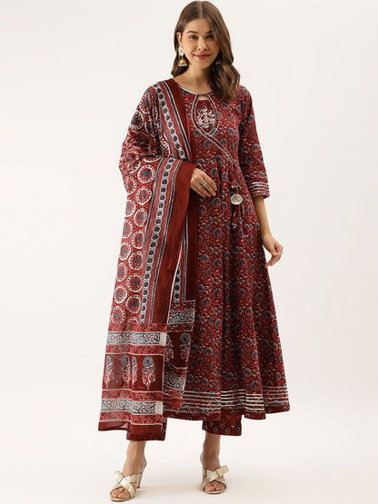 Dhiyona KL Floral Printed Gotta Patti Pure Cotton Anarkali Kurta & Trousers With Dupatta