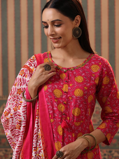 Dhiyona RR Women's Fuchsia Floral Printed Pure Cotton Kurta with Trousers & With Dupatta