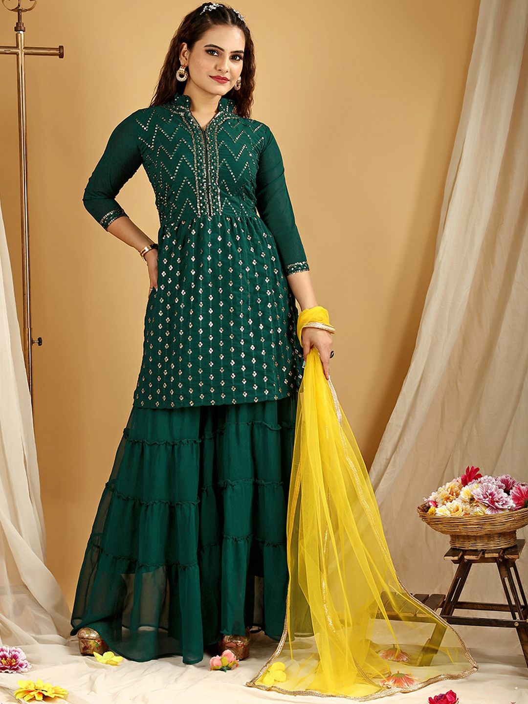 Dhiyona KL Floral Embroidered Regular Kurti with Sharara & Dupatta